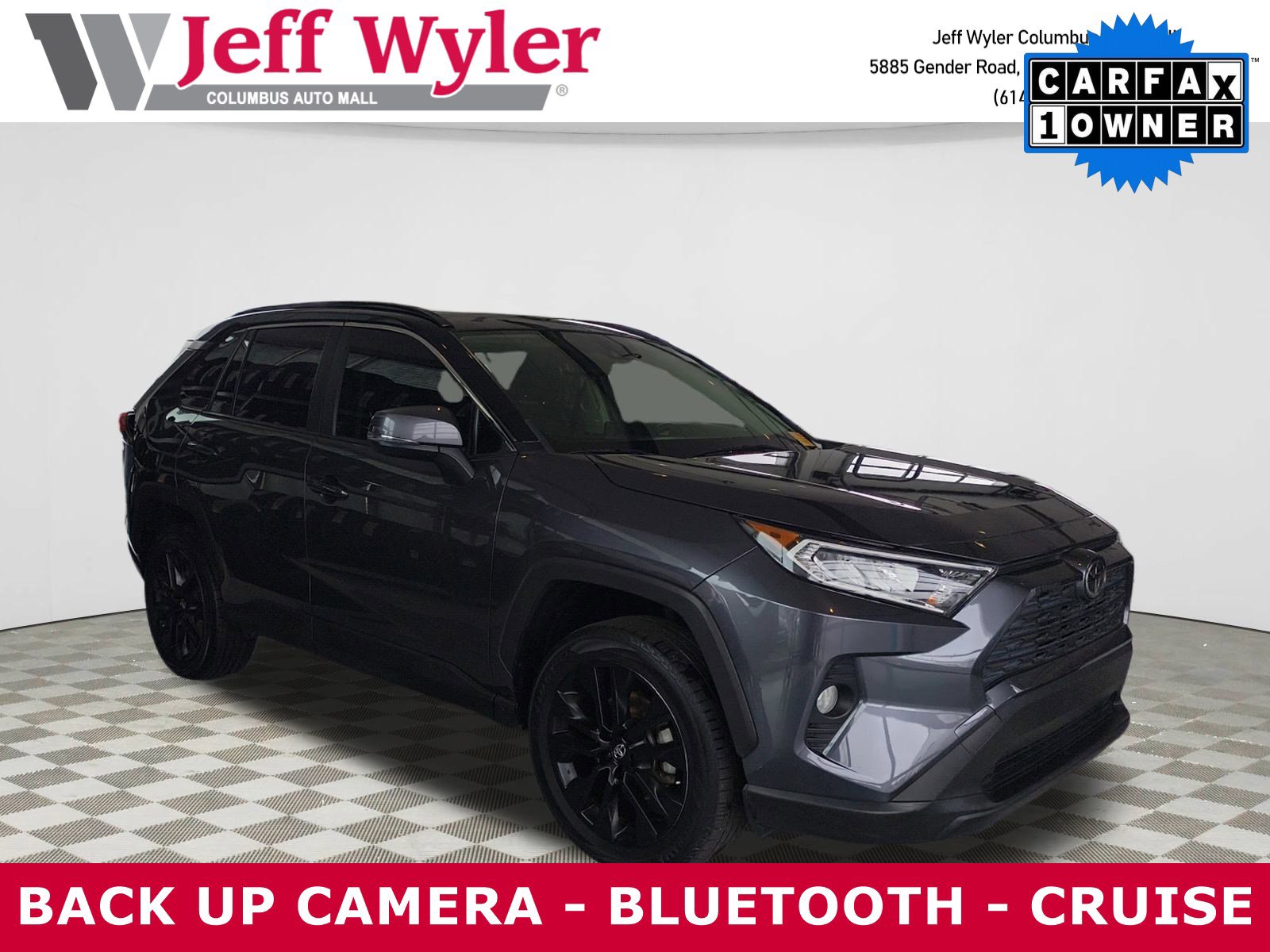 2019 Toyota RAV4 XLE Premium's photo