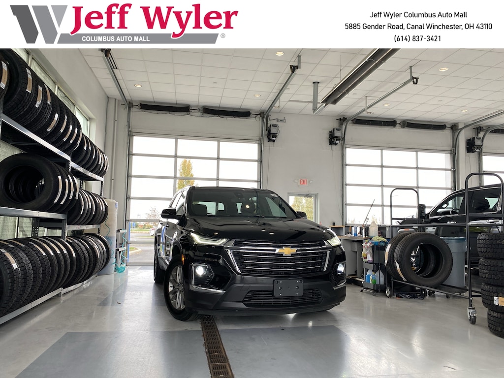 Used 2023 Chevrolet Traverse AWD 4dr LT Cloth w/1LT SUV