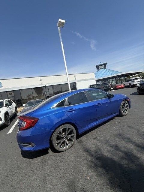 2021 Honda Civic Sport photo 3