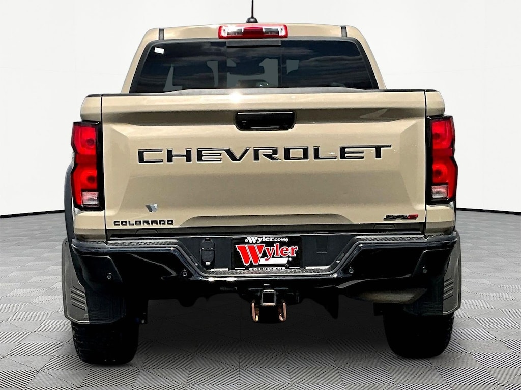 Used 2024 Chevrolet Colorado 4WD Crew Cab ZR2 Truck Crew Cab