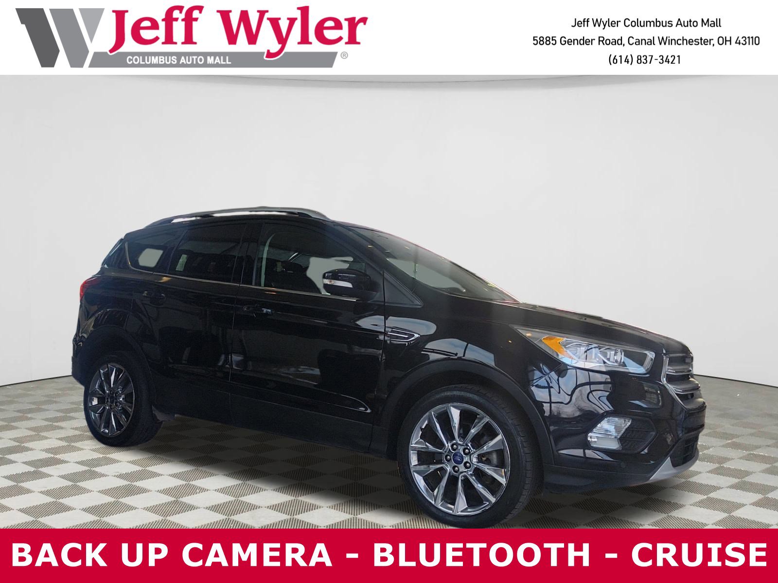 2019 Ford Escape Titanium's photo