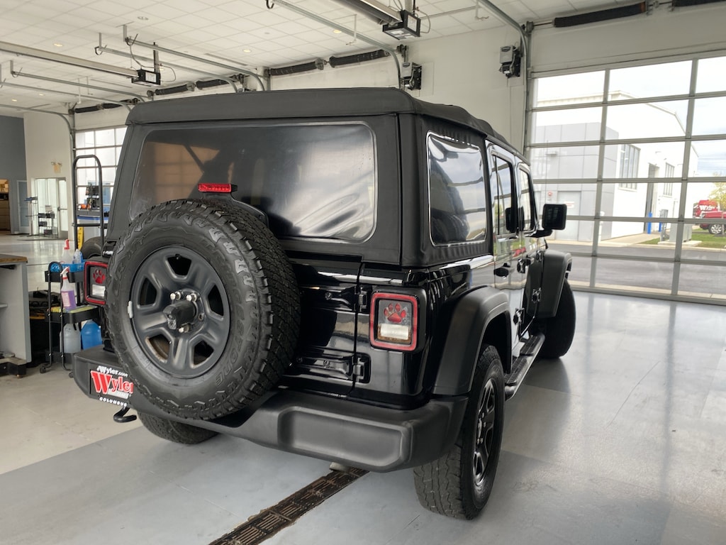Used 2018 Jeep Wrangler Unlimited Sport 4x4 SUV