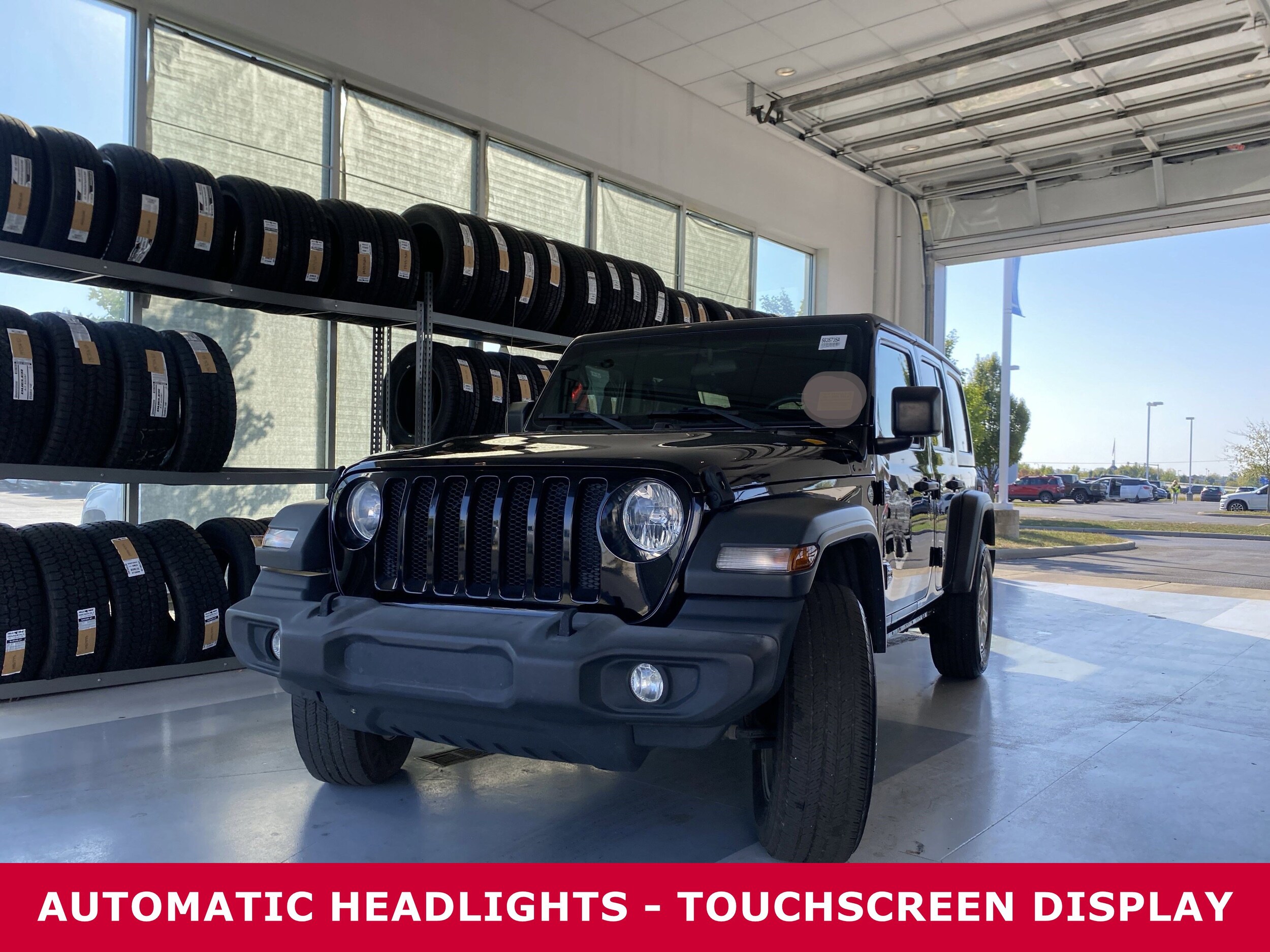 2018 Jeep Wrangler Unlimited Sport S photo 2