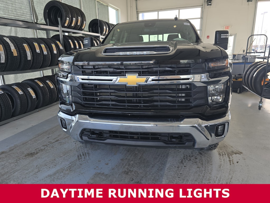 Used 2024 Chevrolet Silverado 2500HD 4WD Crew Cab 159 LT Truck Crew Cab