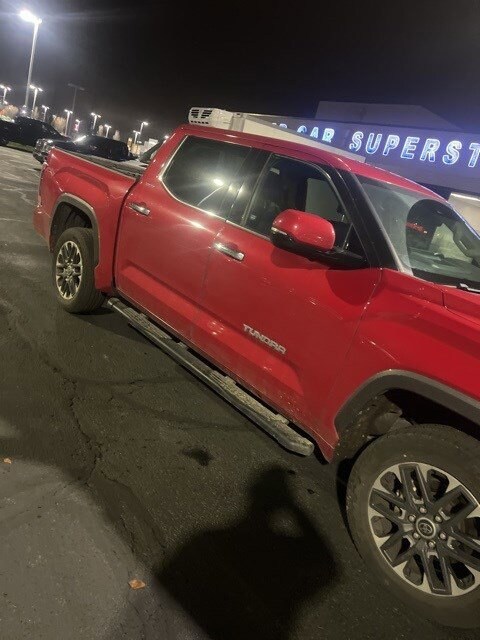 2022 Toyota Tundra Limited CrewMax photo 4