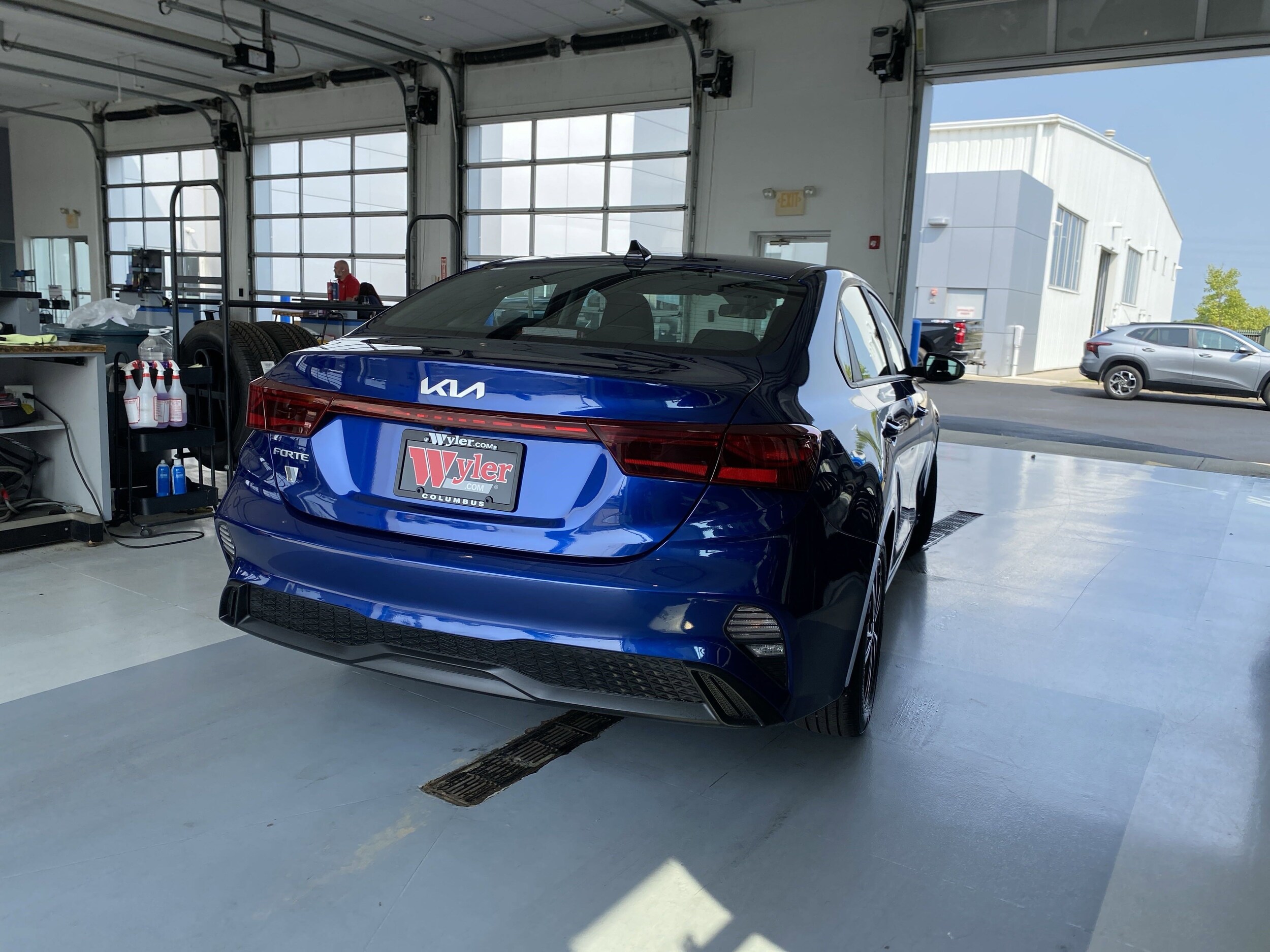 2023 Kia Forte LXS photo 4