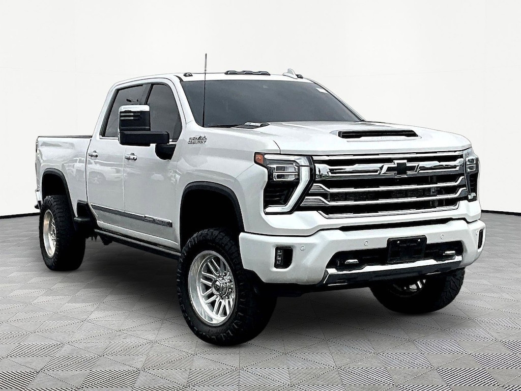 Used 2024 Chevrolet Silverado 3500HD 4WD Crew Cab 159 High Country Truck Crew Cab