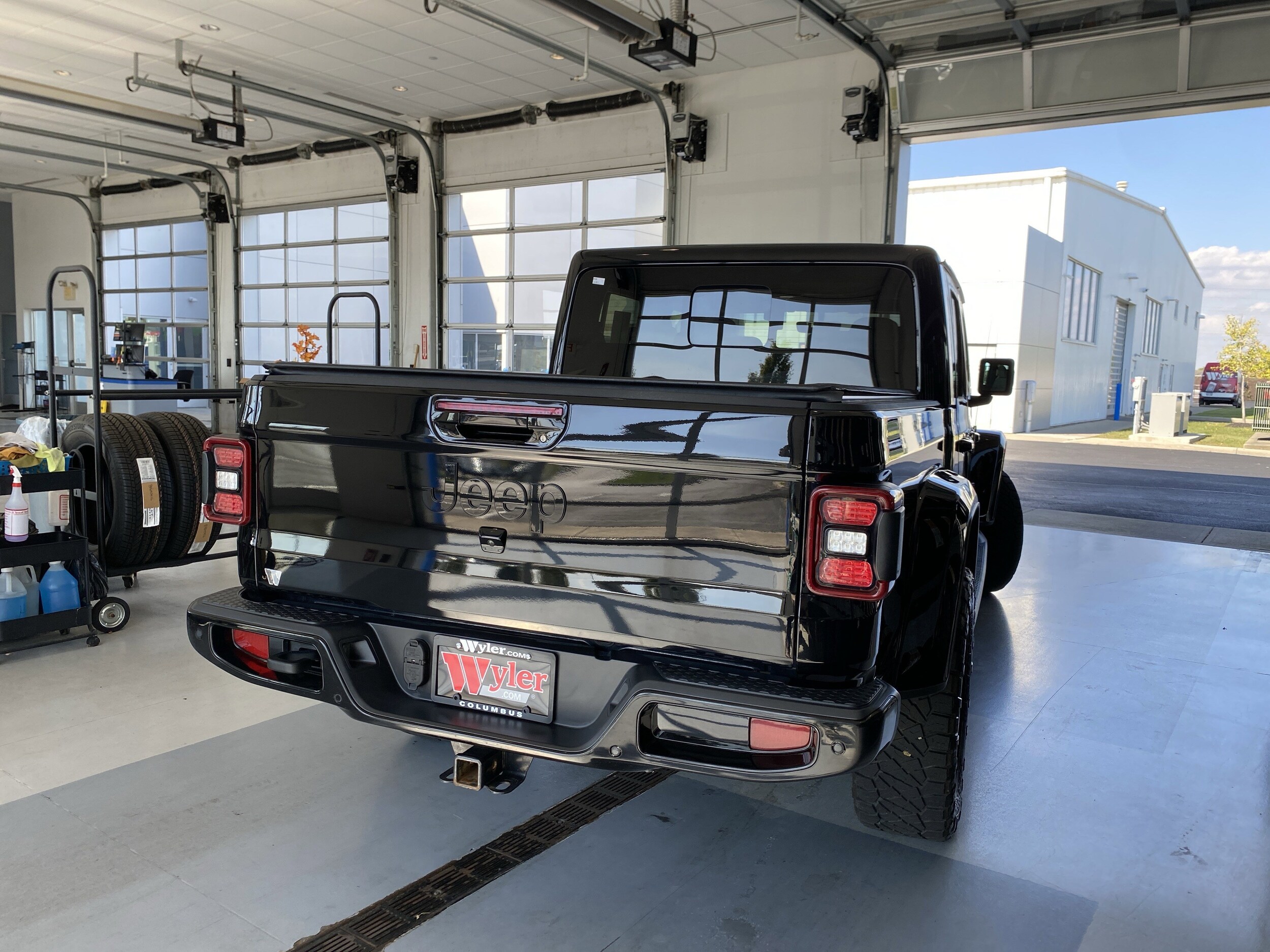 2022 Jeep Gladiator High Altitude photo 3