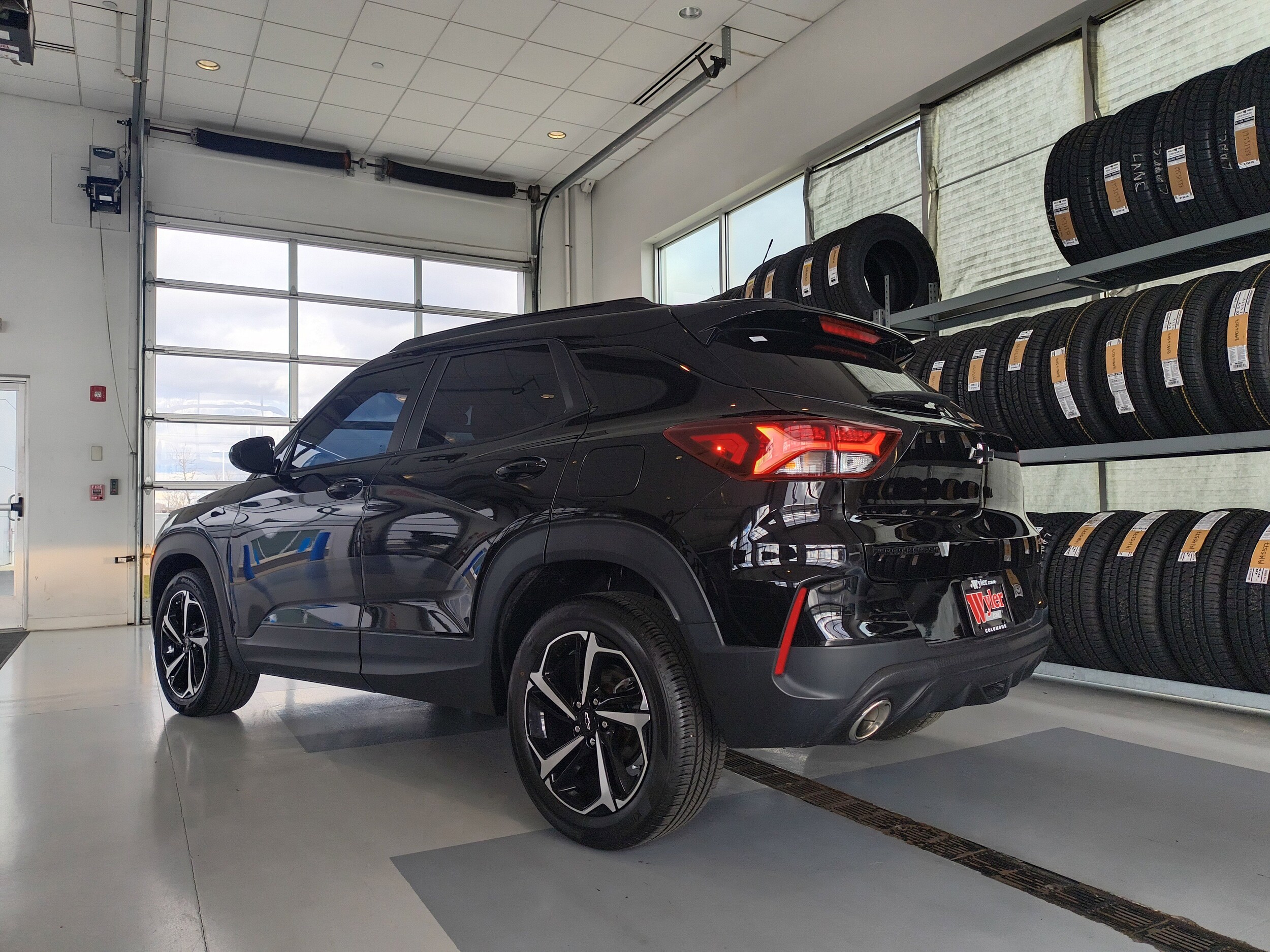 2022 Chevrolet Trailblazer RS photo 2