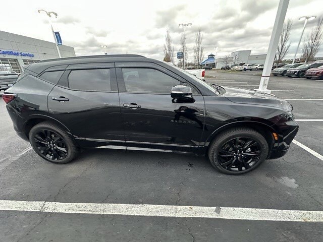2021 Chevrolet Blazer RS photo 2