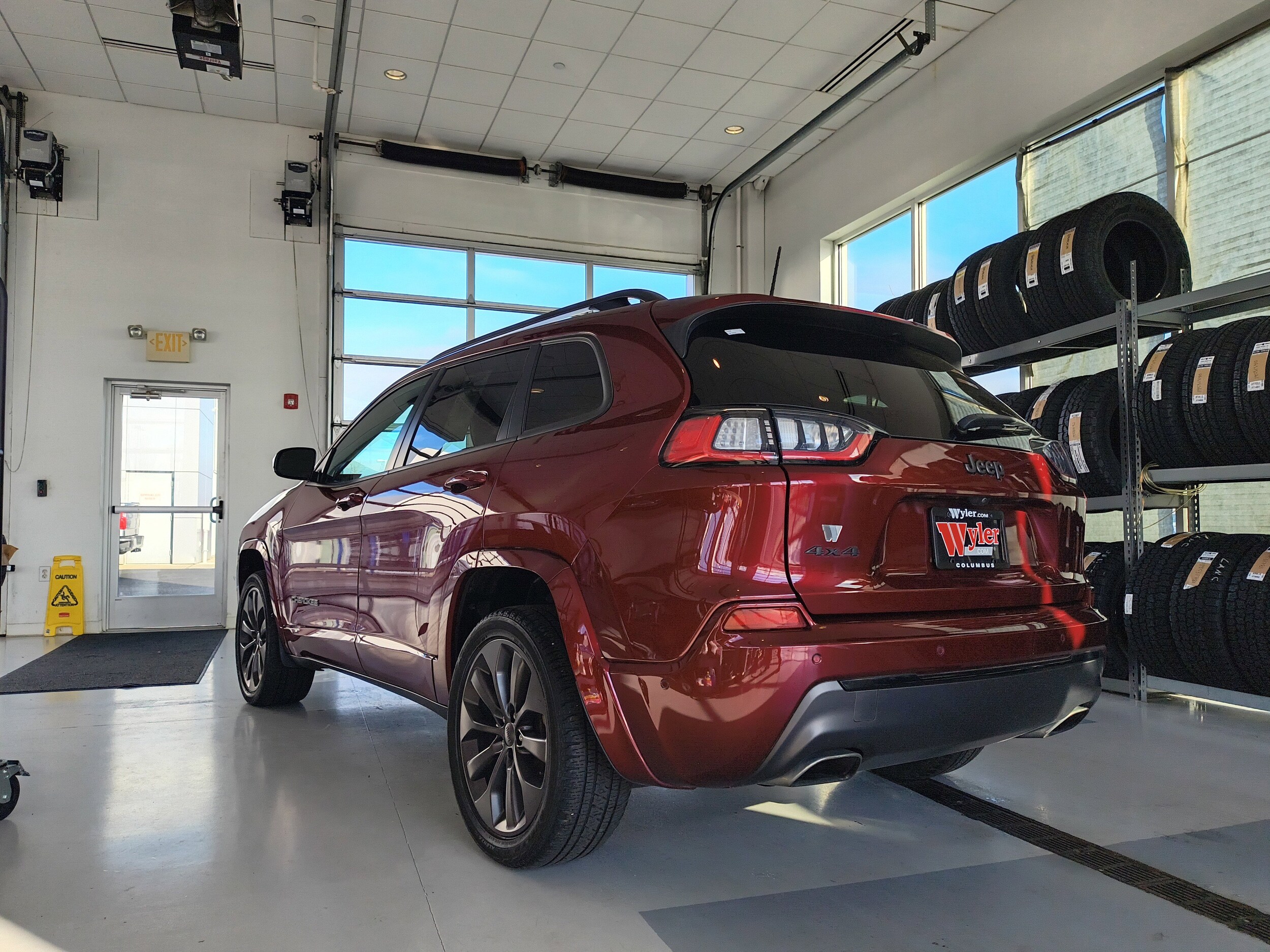 2021 Jeep Cherokee High Altitude photo 3