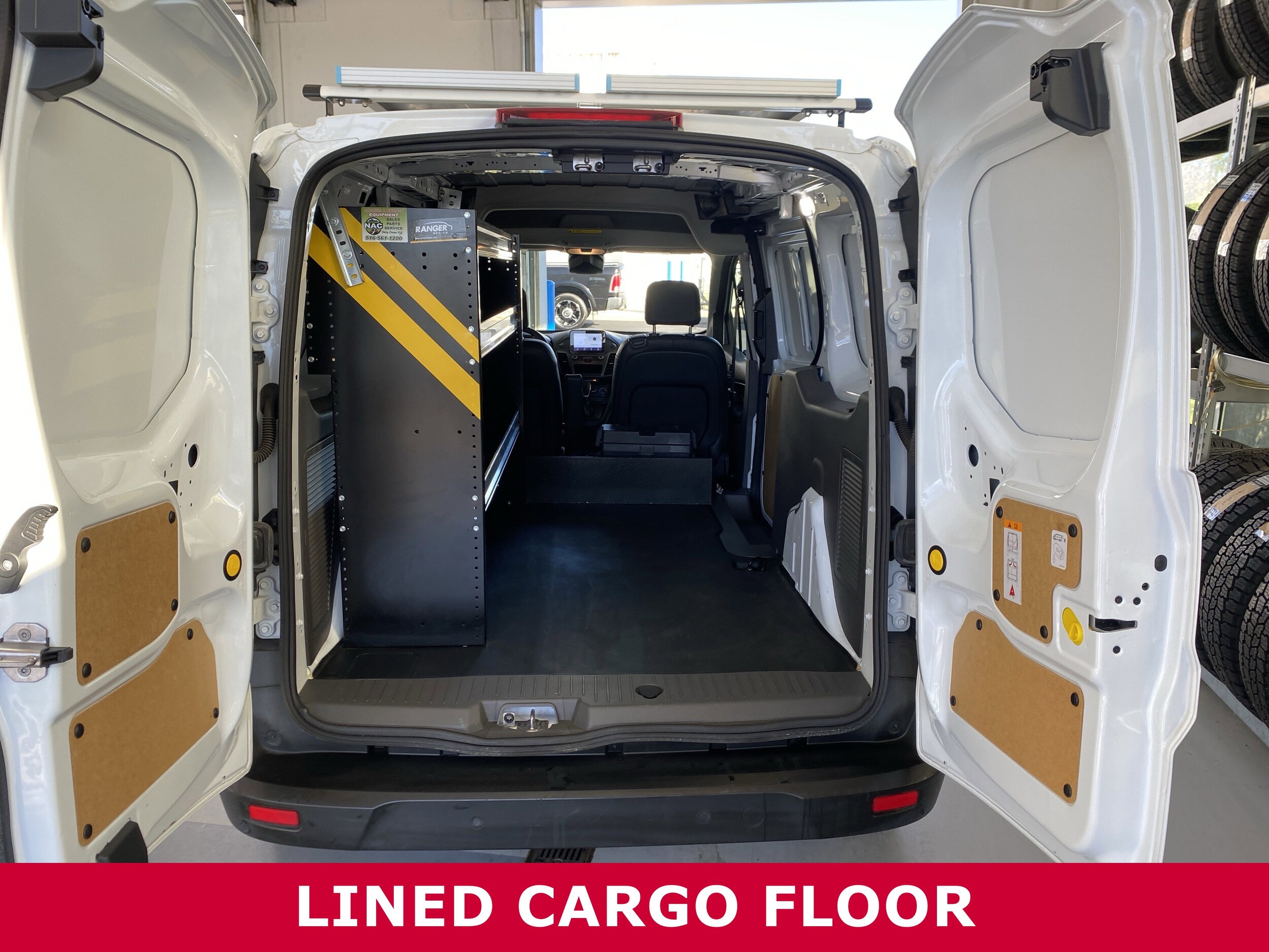 2022 Ford Transit XL Cargo Van photo 3