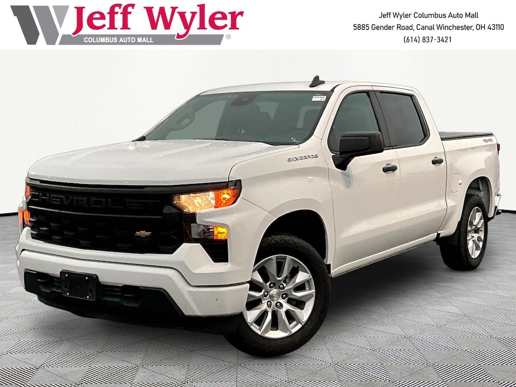 Used 2022 Chevrolet Silverado 1500 4WD Crew Cab 147 Custom Truck Crew Cab