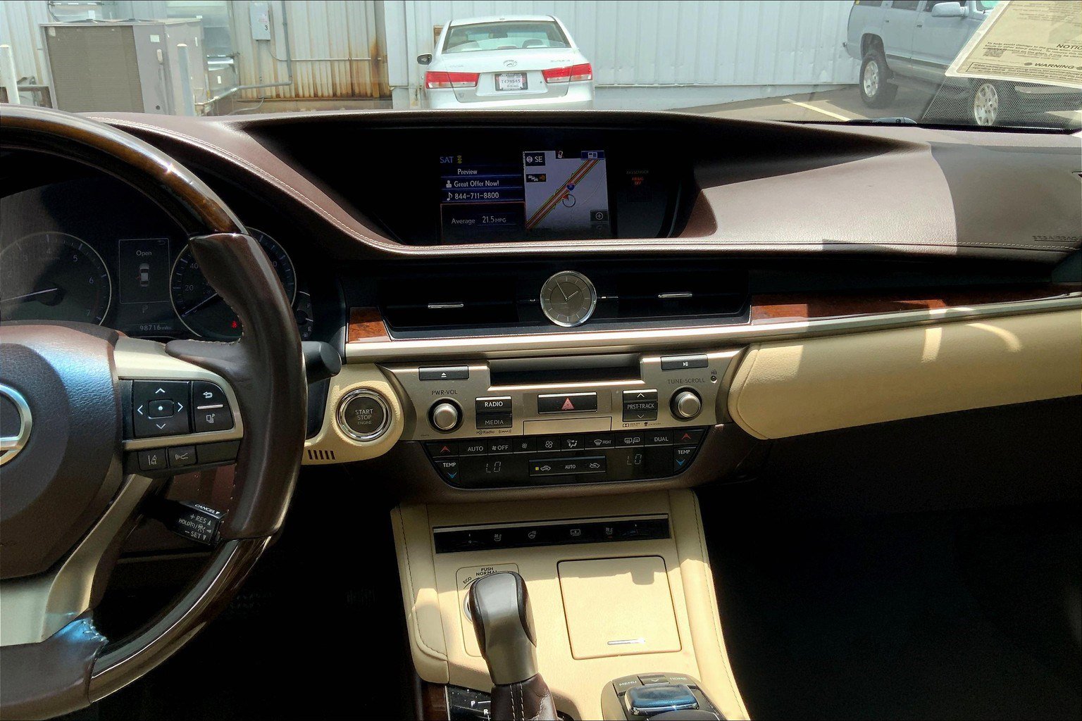 2016 Lexus ES 350 photo 3