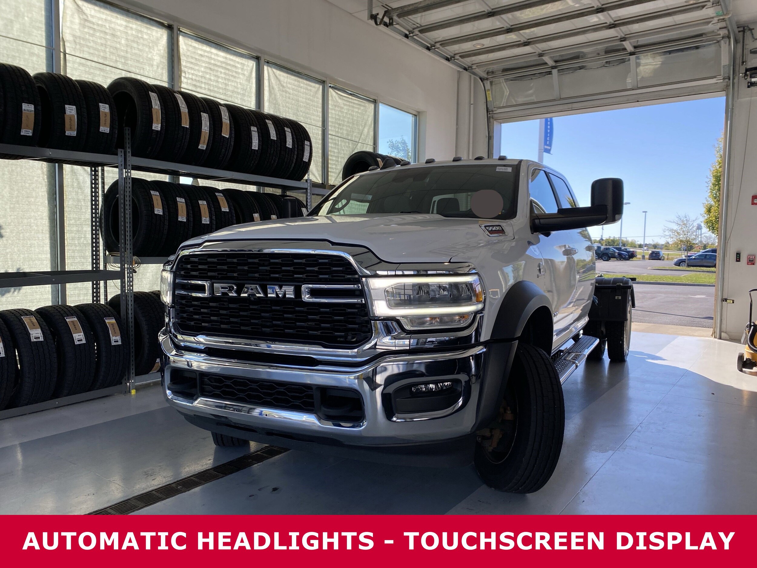 2022 Ram 5500 SLT photo 2