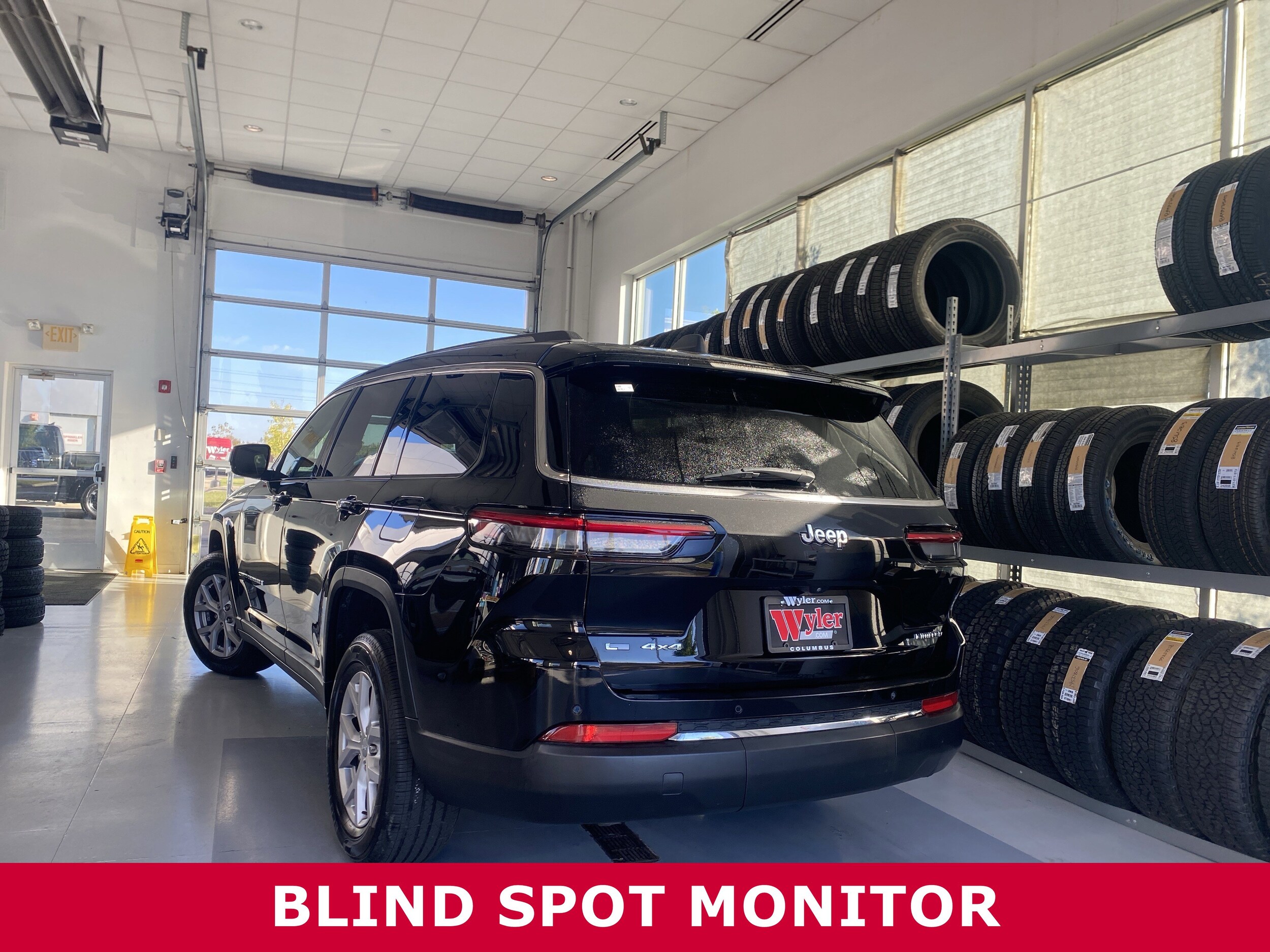 2021 Jeep Grand Cherokee Limited photo 3