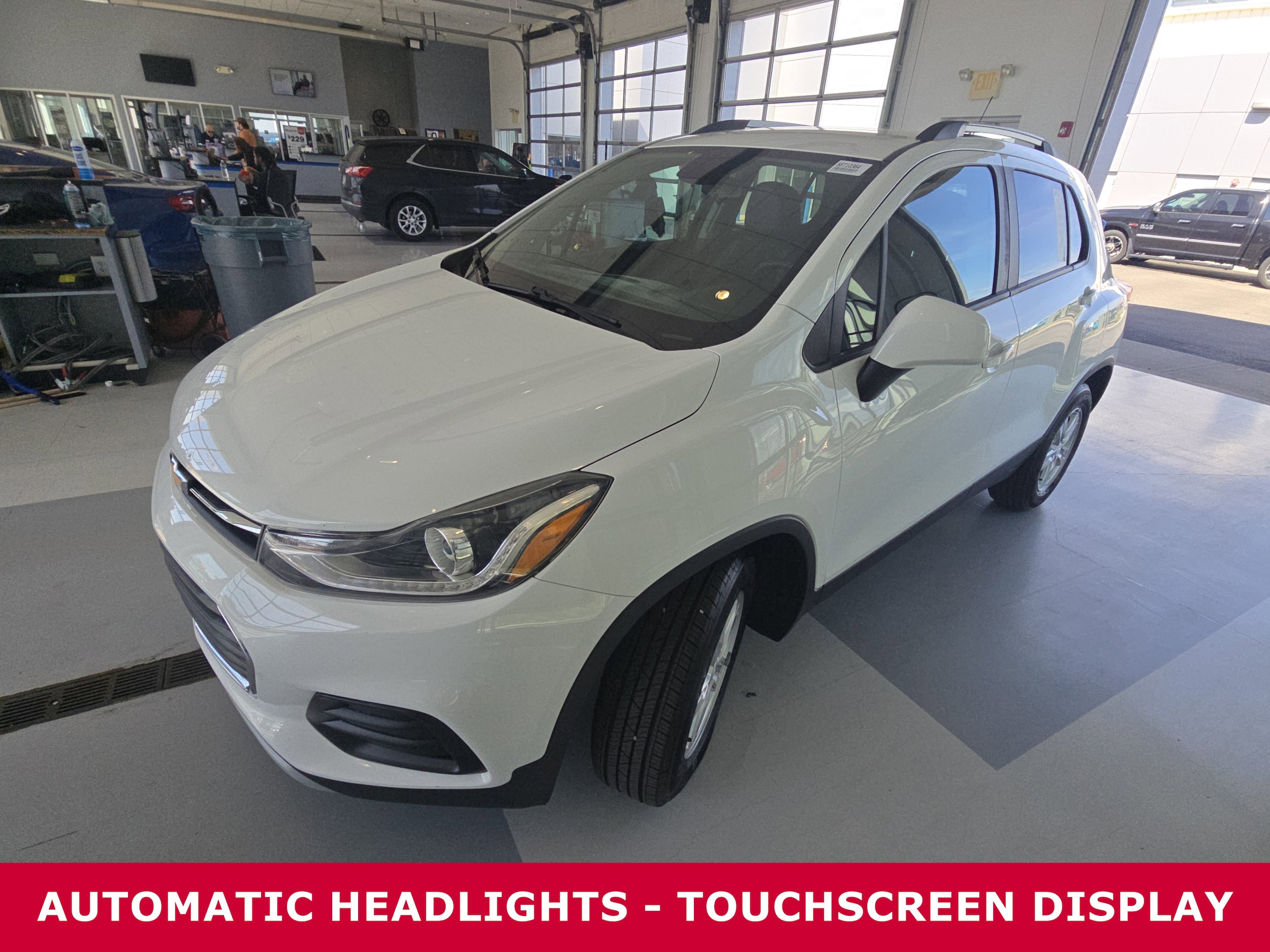 Used 2022 Chevrolet Trax LT with VIN KL7CJLSM4NB508282 for sale in Canal Winchester, OH