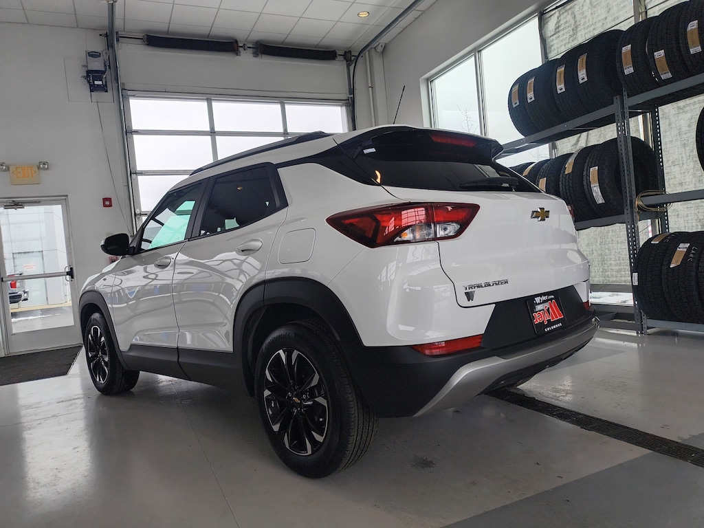 Used 2023 Chevrolet Trailblazer FWD 4dr LT SUV