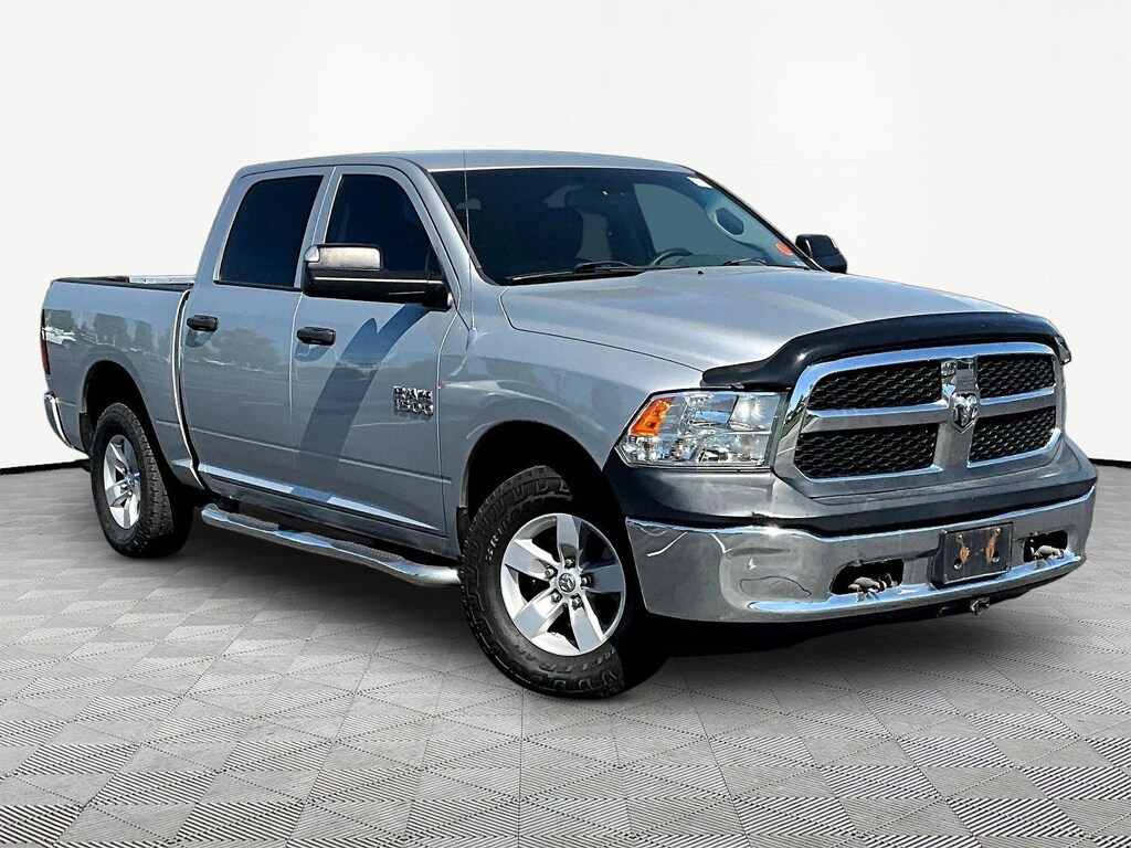Used 2014 Ram 1500 4WD Crew Cab 140.5 Tradesman Truck Crew Cab