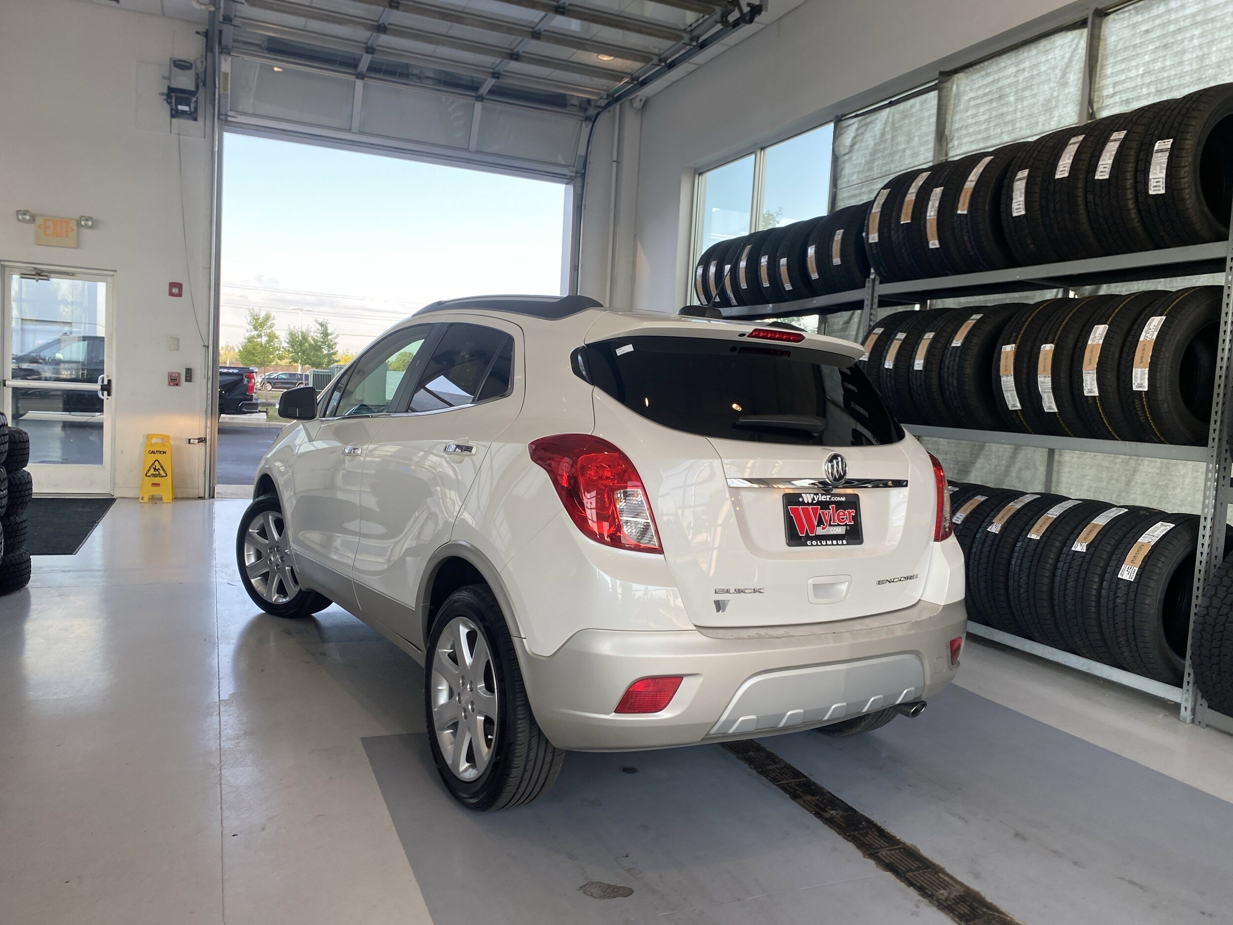 2015 Buick Encore Convenience photo 3