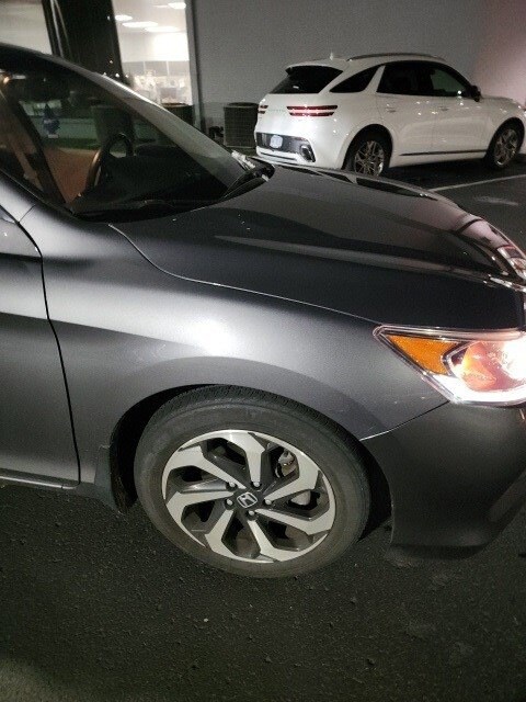 2016 Honda Accord EX-L photo 4