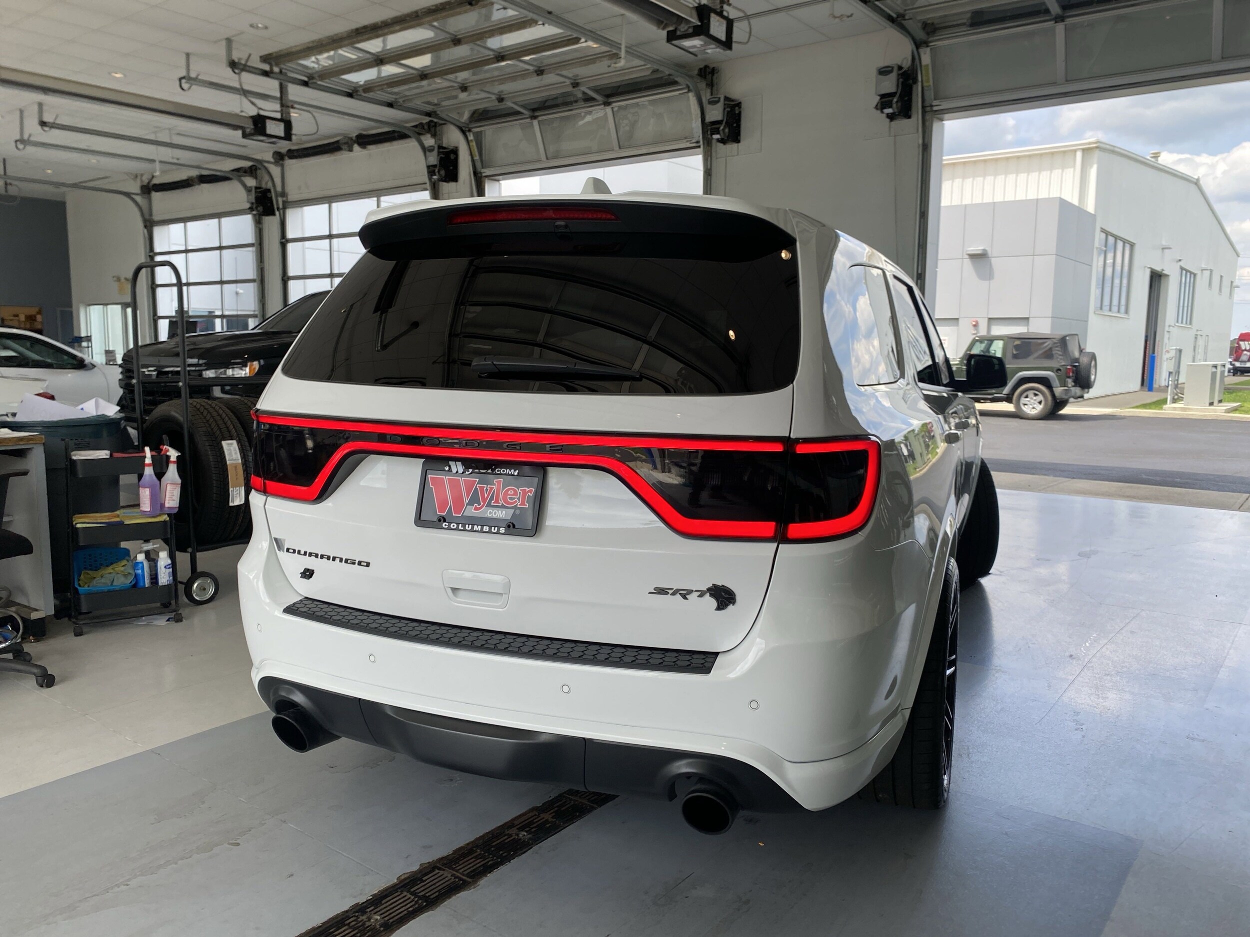 2021 Dodge Durango SRT Hellcat photo 3