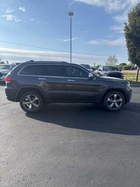2015 Jeep Grand Cherokee Limited photo 3