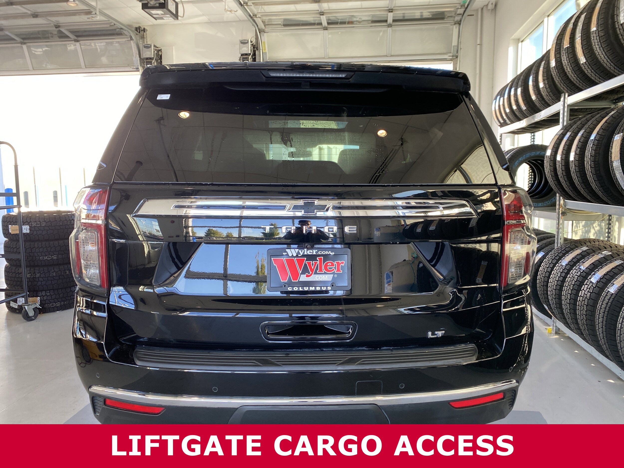 2021 Chevrolet Tahoe LT photo 4