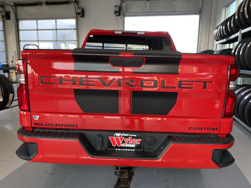 Used 2020 Chevrolet Silverado 1500 4WD Crew Cab 147 Custom Truck Crew Cab