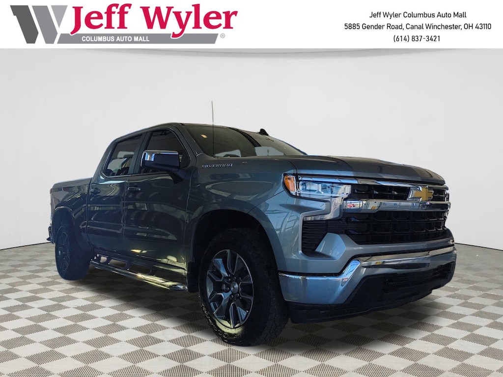 Used 2025 Chevrolet Silverado 1500 4WD Crew Cab 147 LT w/1LT Truck Crew Cab