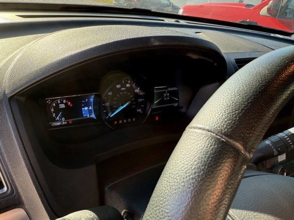 Used 2019 Ford Explorer XLT FWD SUV