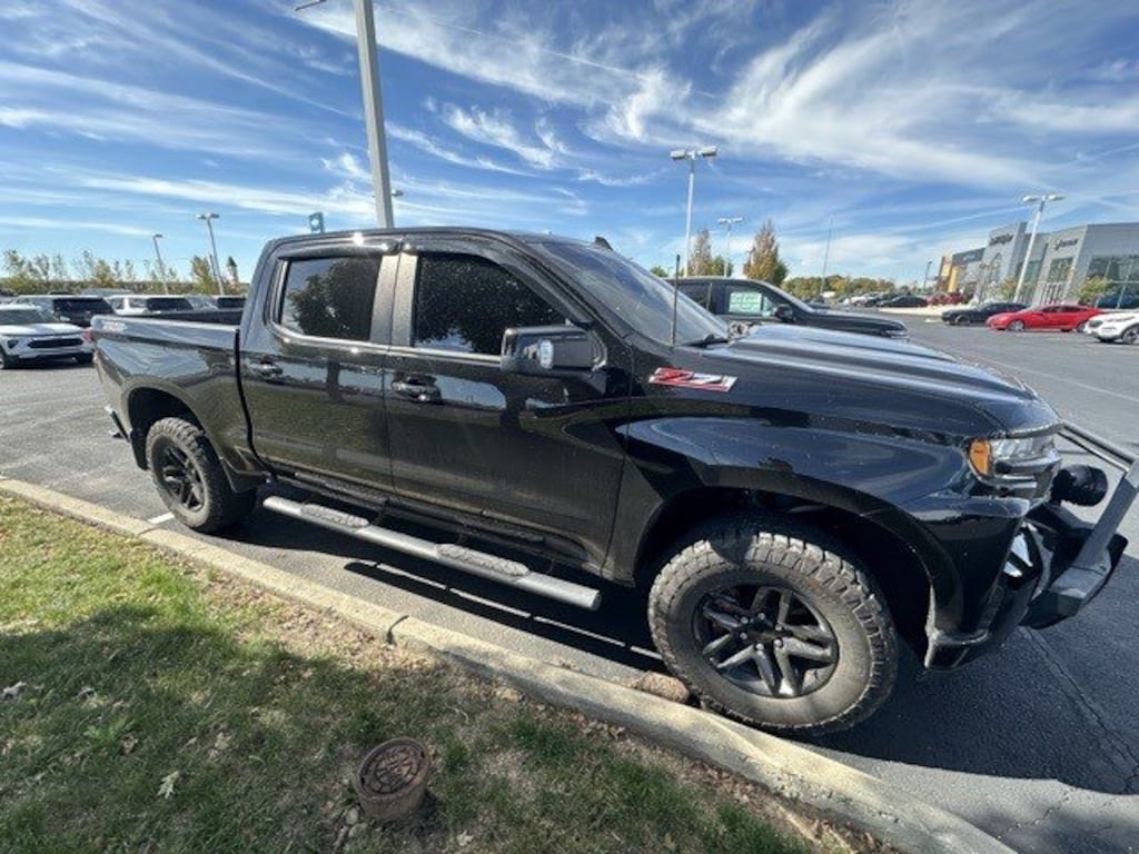 Used 2020 Chevrolet Silverado 1500 4WD Crew Cab 147 LT Trail Boss Truck Crew Cab