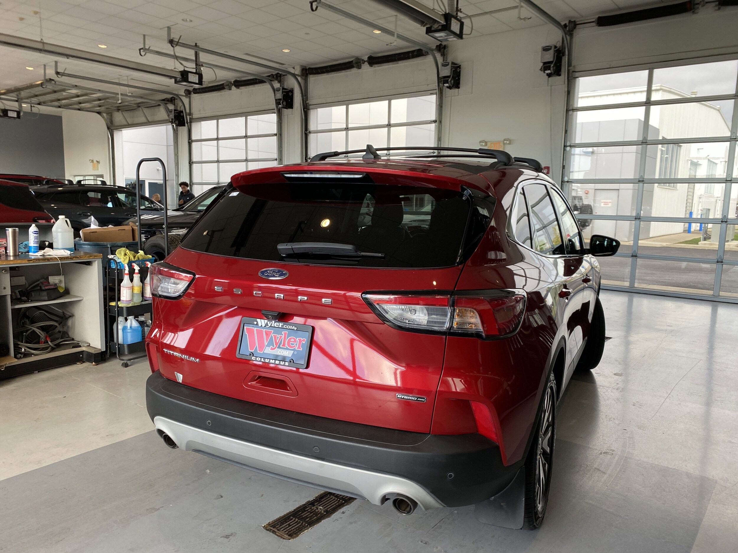 2022 Ford Escape Titanium Hybrid photo 4