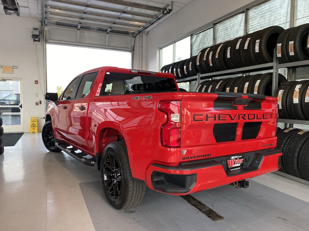 Used 2020 Chevrolet Silverado 1500 4WD Crew Cab 147 Custom Truck Crew Cab