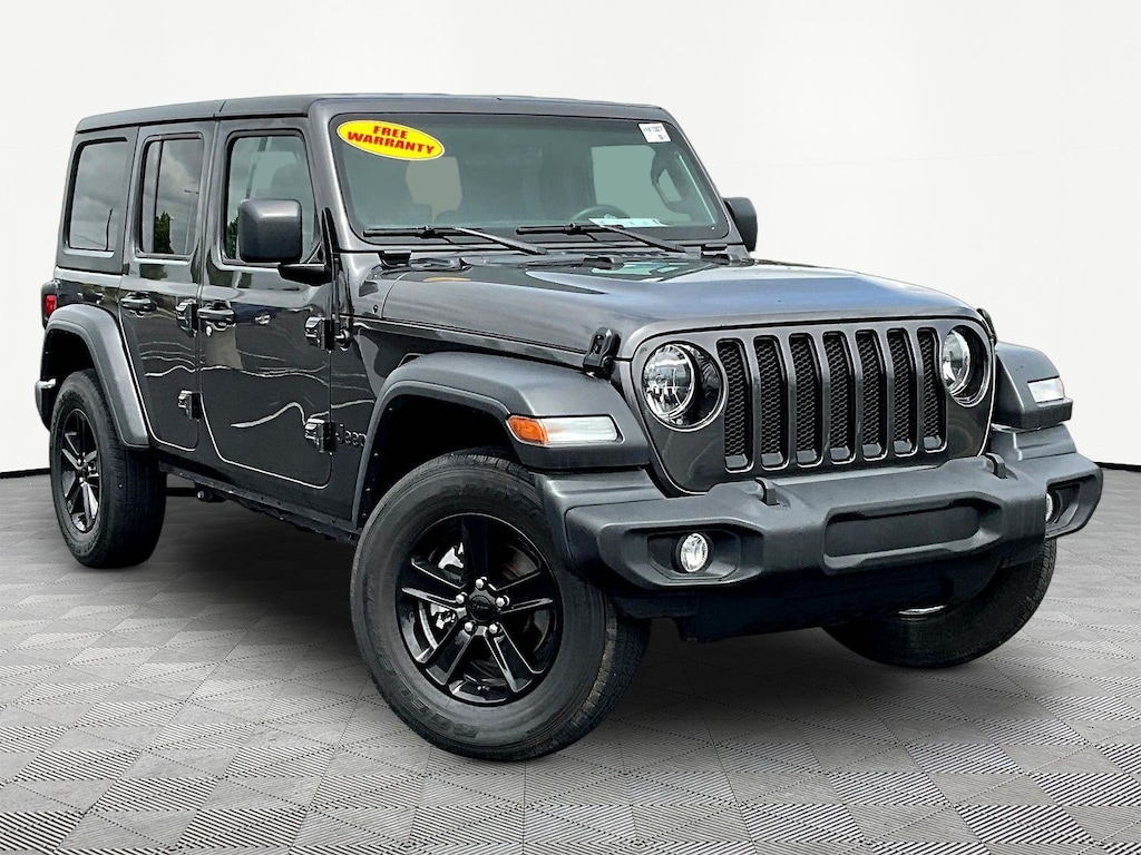 Used 2022 Jeep Wrangler Unlimited Sport Altitude 4x4 SUV