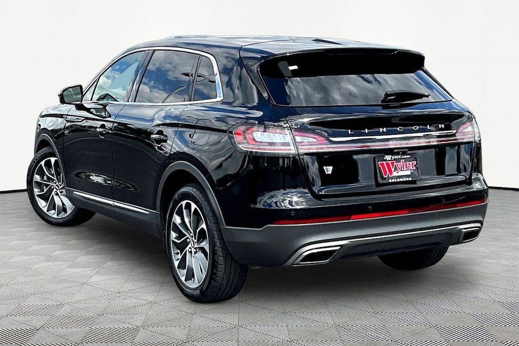 Used 2023 Lincoln Nautilus Reserve AWD SUV