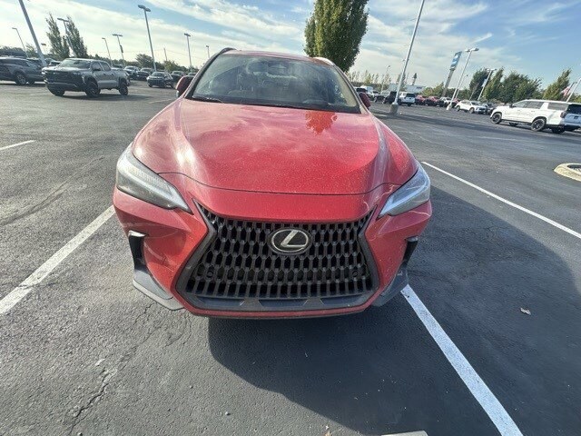 2023 Lexus NX 250 Premium photo 2