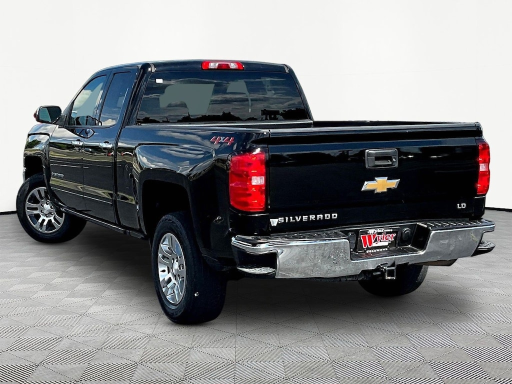 Used 2019 Chevrolet Silverado 1500 LD 4WD Double Cab LT w/1LT Truck Double Cab