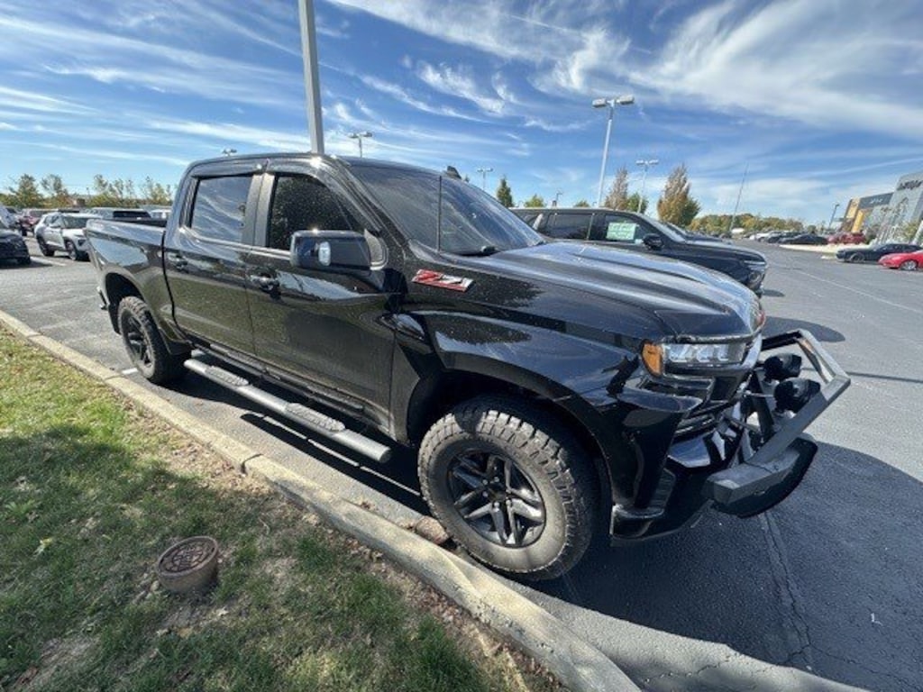 Used 2020 Chevrolet Silverado 1500 4WD Crew Cab 147 LT Trail Boss Truck Crew Cab