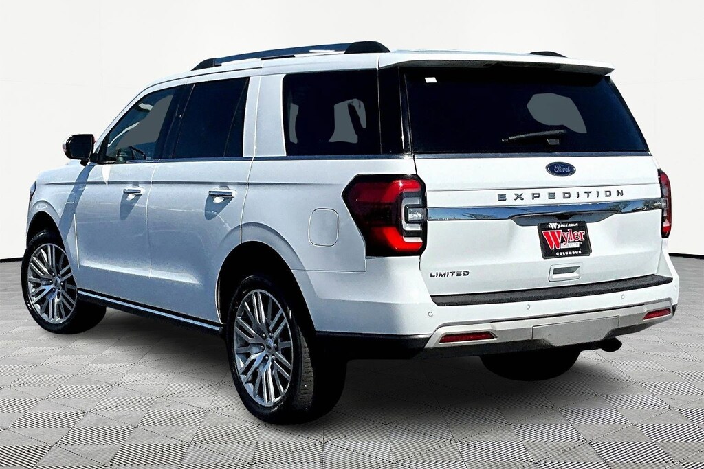 Used 2023 Ford Expedition Limited 4x4 SUV