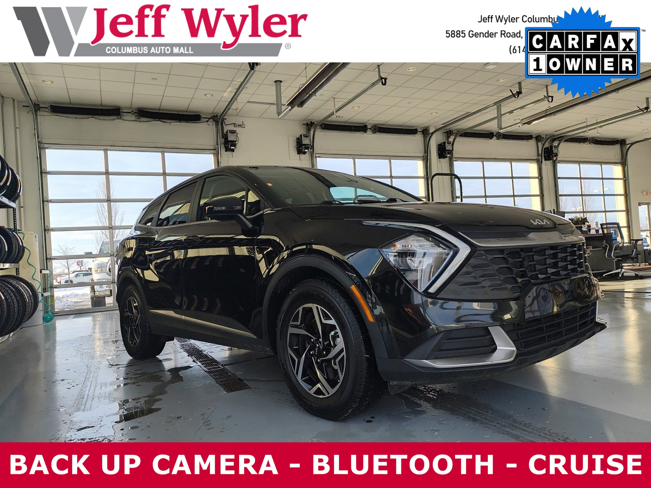 2023 Kia Sportage LX's photo