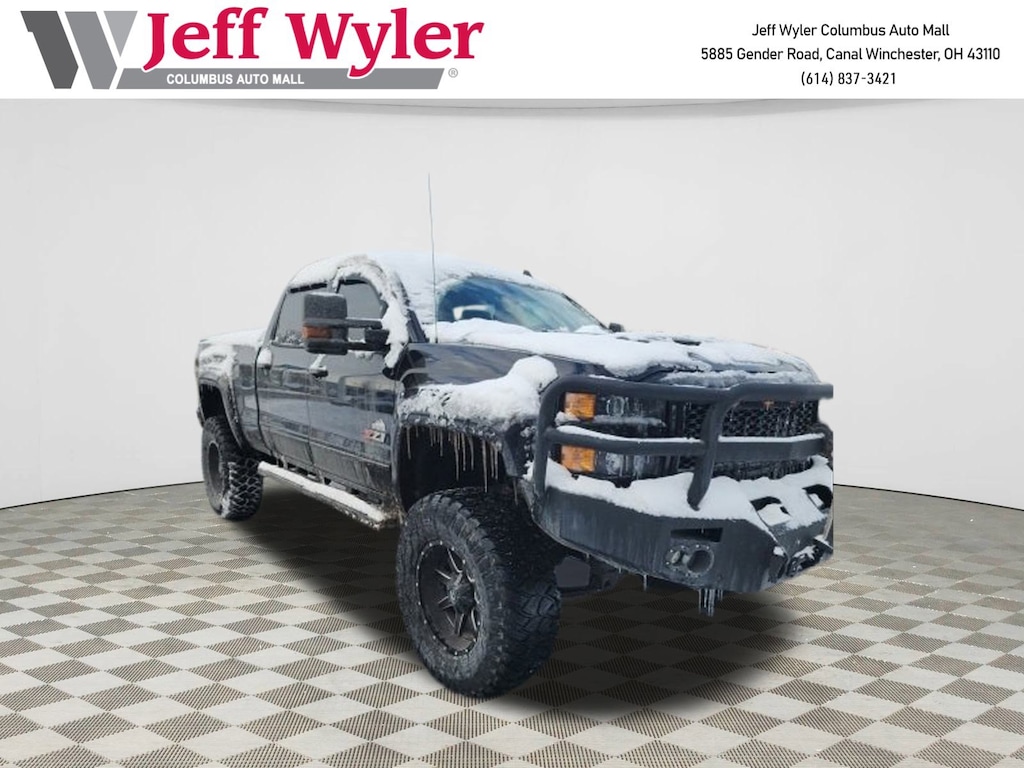 Used 2018 Chevrolet Silverado 2500HD 4WD Crew Cab 153.7 LTZ Truck Crew Cab