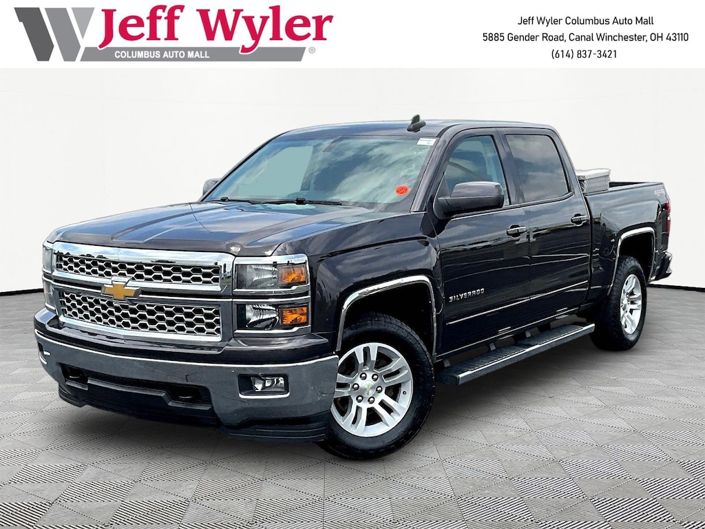 Used 2015 Chevrolet Silverado 1500 4WD Crew Cab 143.5 LT w/1LT Truck Crew Cab