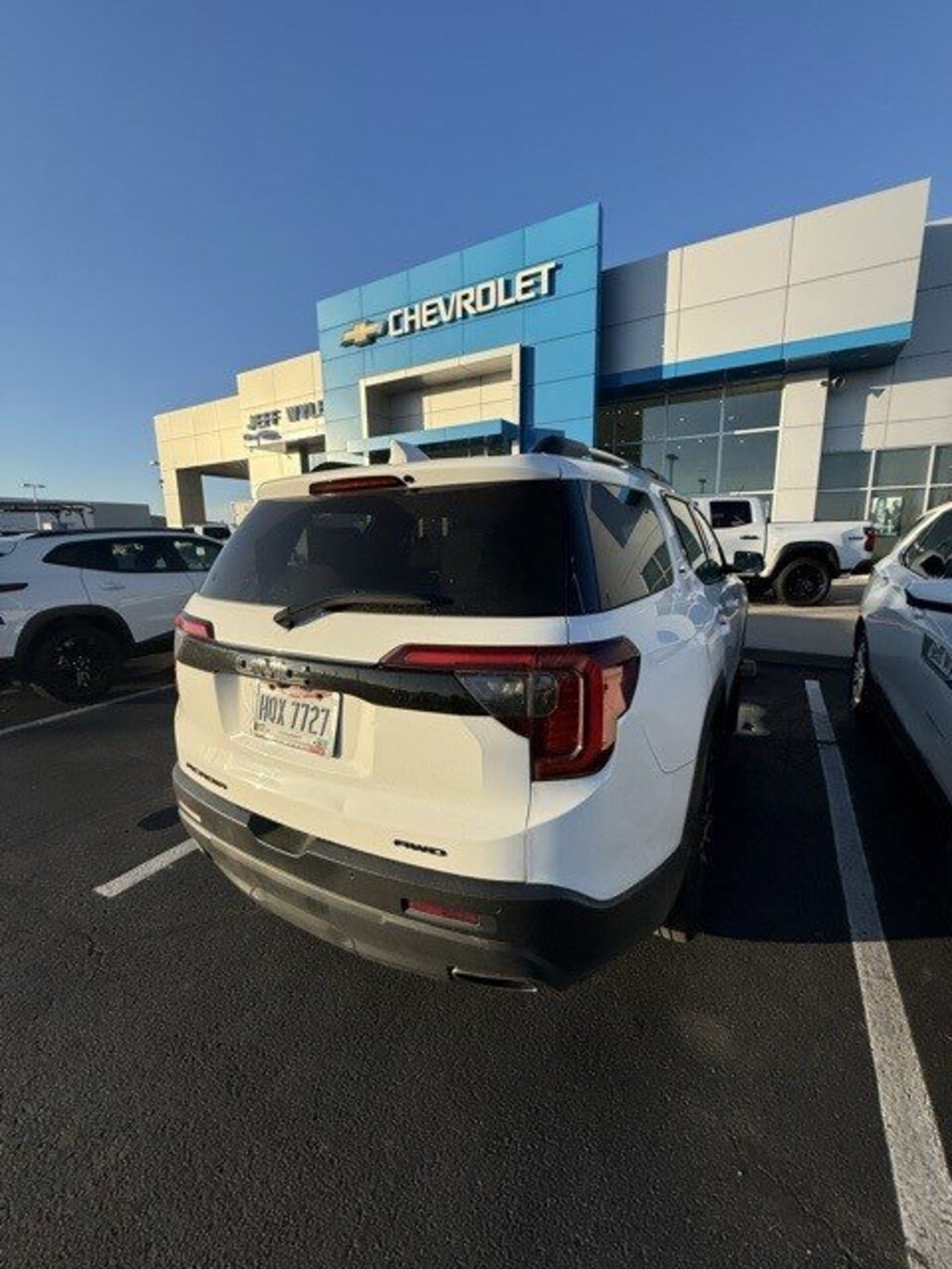 Used 2021 GMC Acadia AWD 4dr SLT SUV