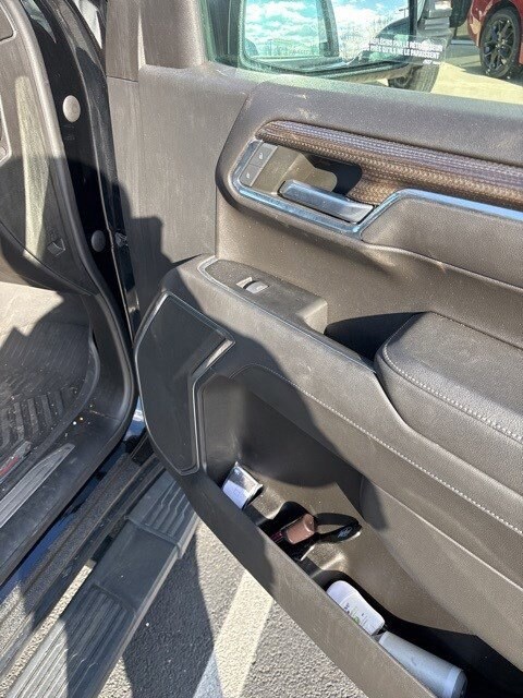 2023 Chevrolet Silverado 1500 RST photo 4