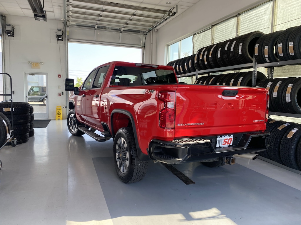 Used 2022 Chevrolet Silverado 2500HD 4WD Crew Cab 159 Custom Truck Crew Cab