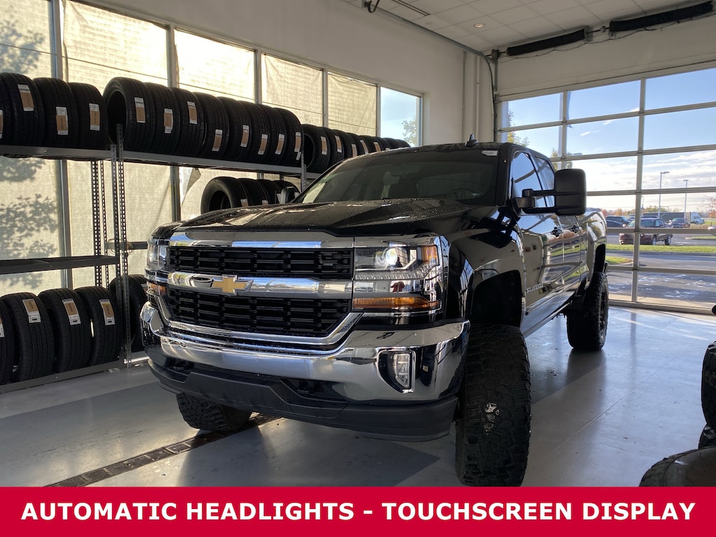Used 2019 Chevrolet Silverado 1500 LD 4WD Double Cab LT w/1LT Truck Double Cab