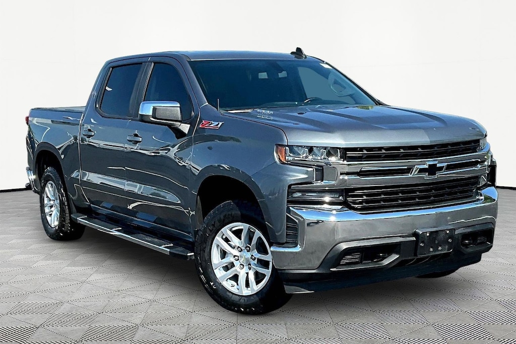 Used 2020 Chevrolet Silverado 1500 4WD Crew Cab 147 LT Truck Crew Cab