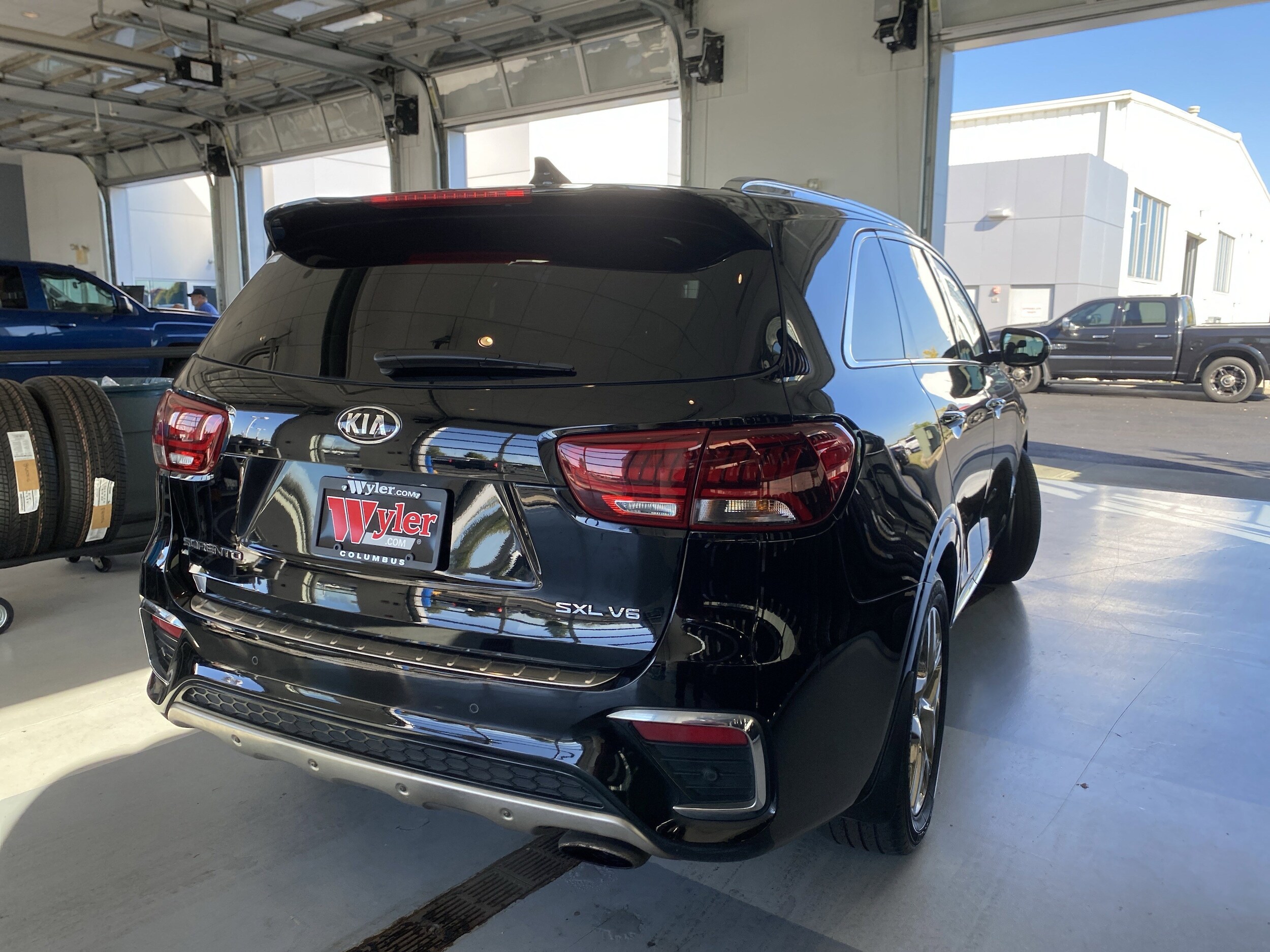 2019 Kia Sorento SX Limited V6 photo 3