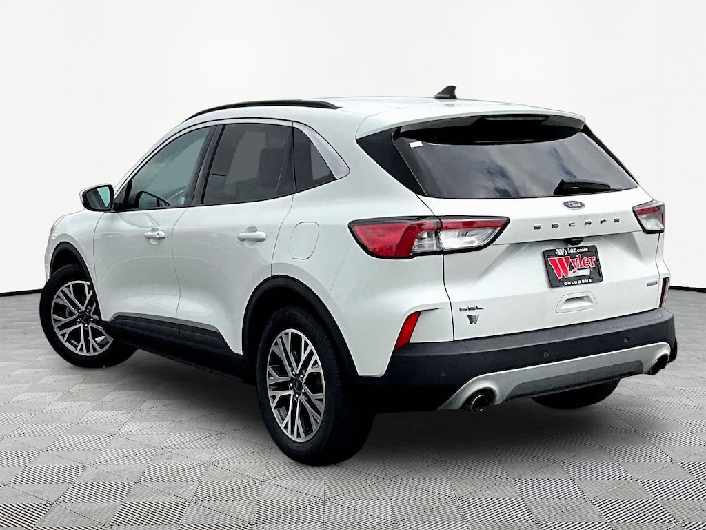 Used 2020 Ford Escape SEL FWD SUV